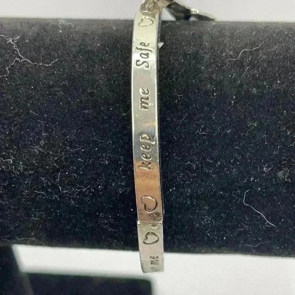 Guardian Angel silver toned bracelet - Picture 5 of 5